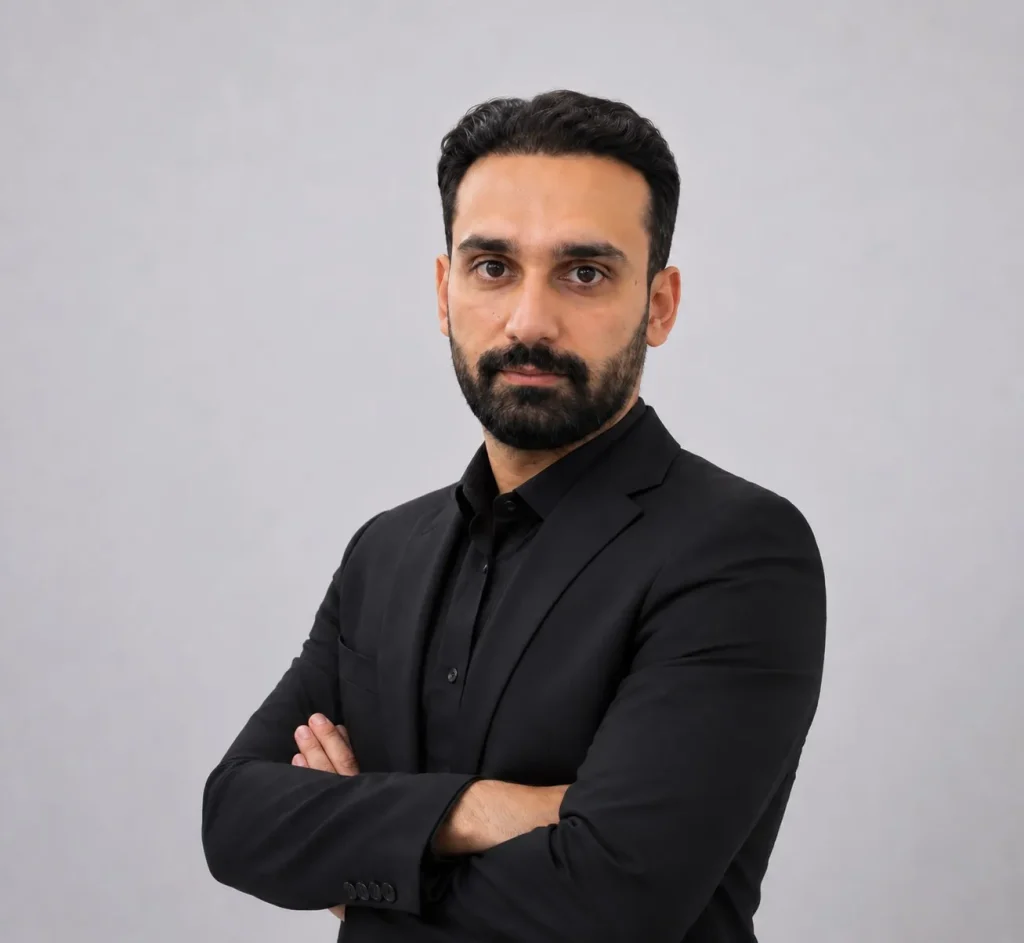 دکتر میلاد حاجی آبادی